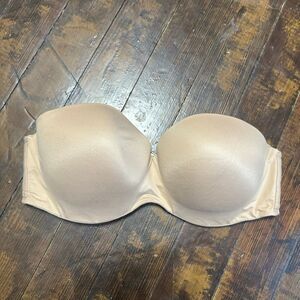 Victoria’s Secret nude strapless multi-way 36DD bra
